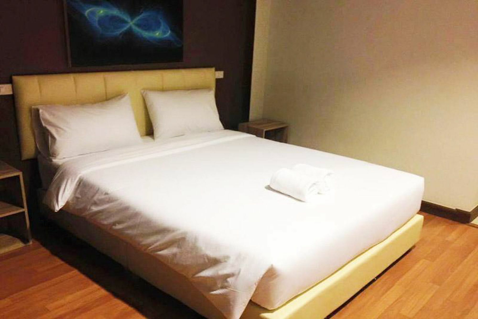 The Zell Hotel Buriram Ngoại thất bức ảnh