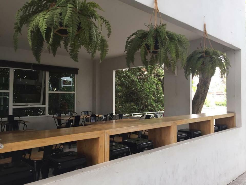 The Zell Hotel Buriram Ngoại thất bức ảnh